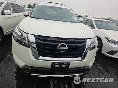 2023 Nissan Pathfinder Platinum - zdjęcie 2 z 21 - miniatura