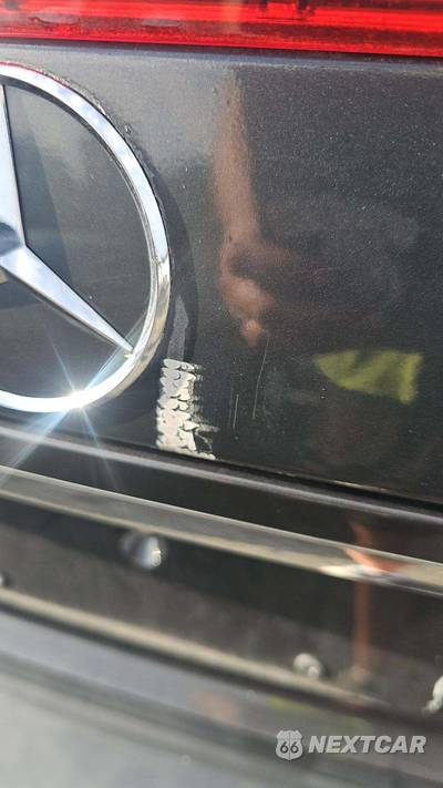 2003 Mercedes-Benz E 320 Sedan - zdjęcie 29 z 35 - miniatura