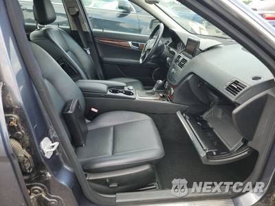 2008 Mercedes-Benz C 300 - zdjęcie 8 z 30 - miniatura