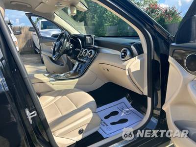 2019 Mercedes-Benz GLC 300 - zdjęcie 21 z 37 - miniatura