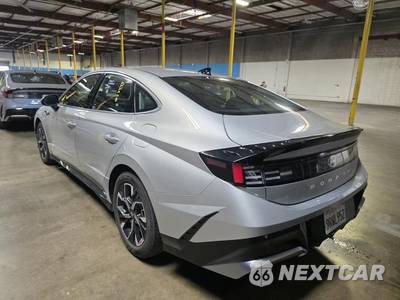 2025 Hyundai Sonata SEL - zdjęcie 2 z 26 - miniatura