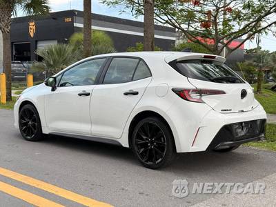 2022 Toyota Corolla Hatchback SE Nightshade Edition - zdjęcie 6 z 21 - miniatura
