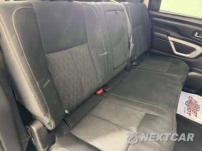 2017 Nissan TITAN SV Crew Cab Short Bed - zdjęcie 33 z 42 - miniatura