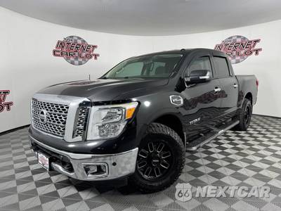 2017 Nissan TITAN SV Crew Cab Short Bed
