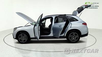 2025 Mercedes-Benz GLC 300 4MATIC - zdjęcie 12 z 50 - miniatura