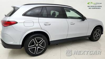 2025 Mercedes-Benz GLC 300 4MATIC - zdjęcie 29 z 50 - miniatura