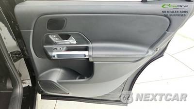 2025 Mercedes-Benz GLB 250 4MATIC - zdjęcie 43 z 50 - miniatura