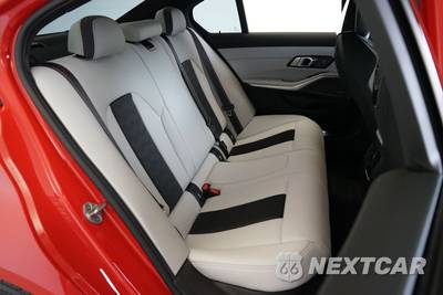 2025 BMW M3 Sedan Competition xDrive - zdjęcie 21 z 34 - miniatura
