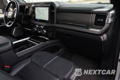 2025 Ford Super Duty F-350 Platinum Crew Cab Long Bed DRW - zdjęcie 5 z 27 - miniatura