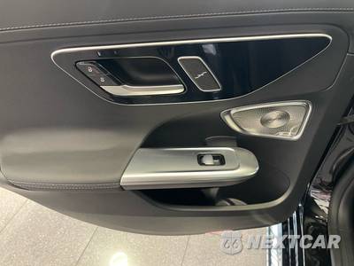2024 Mercedes-Benz C 300 - zdjęcie 33 z 53 - miniatura