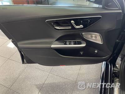 2024 Mercedes-Benz C 300 - zdjęcie 23 z 53 - miniatura
