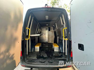 2019 Mercedes-Benz Sprinter 2500 Crew Van High Roof 144.0" WB - zdjęcie 14 z 19 - miniatura