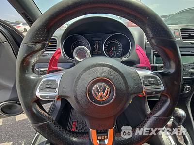 2014 Volkswagen GTI Wolfsburg Edition - zdjęcie 10 z 25 - miniatura