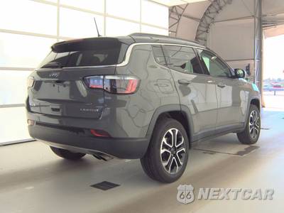 2022 Jeep Compass Limited - zdjęcie 4 z 29 - miniatura