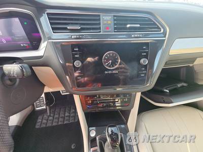2022 Volkswagen Tiguan SE R-Line Black - zdjęcie 11 z 27 - miniatura