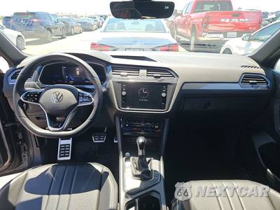 2022 Volkswagen Tiguan SE R-Line Black - zdjęcie 11 z 25 - miniatura