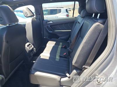 2022 Volkswagen Tiguan SE R-Line Black - zdjęcie 13 z 25 - miniatura