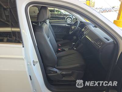 2022 Volkswagen Tiguan SE - zdjęcie 8 z 29 - miniatura