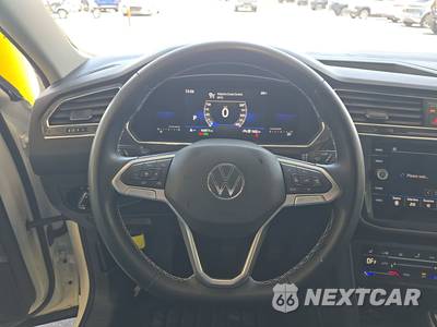 2022 Volkswagen Tiguan SE - zdjęcie 10 z 29 - miniatura