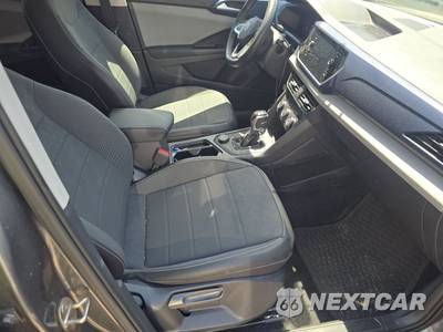 2022 Volkswagen Taos SE - zdjęcie 8 z 25 - miniatura
