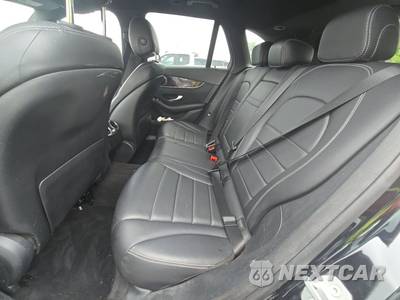 2017 Mercedes-Benz GLC 300 4MATIC - zdjęcie 13 z 20 - miniatura