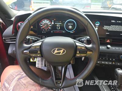 2024 Hyundai Elantra N Line - zdjęcie 10 z 27 - miniatura
