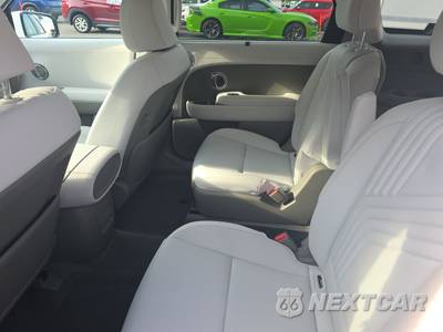 2026 Hyundai Palisade SEL Premium 7-Passenger - zdjęcie 13 z 21 - miniatura
