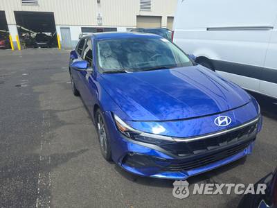 2026 Hyundai Elantra Limited - zdjęcie 2 z 36 - miniatura
