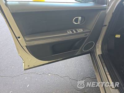 2024 Hyundai IONIQ 5 Limited - zdjęcie 9 z 32 - miniatura