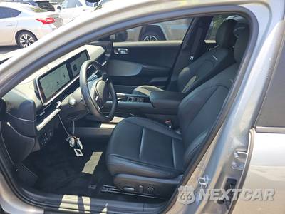 2024 Hyundai IONIQ 6 SEL - zdjęcie 7 z 25 - miniatura