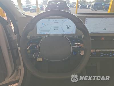 2024 Hyundai IONIQ 5 SEL - zdjęcie 10 z 26 - miniatura