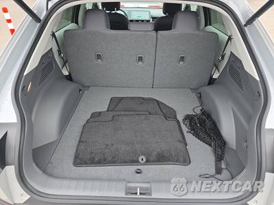 2024 Hyundai IONIQ 5 SEL - zdjęcie 16 z 25 - miniatura
