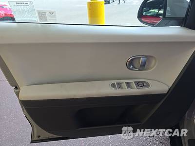 2024 Hyundai IONIQ 5 SE - zdjęcie 9 z 23 - miniatura