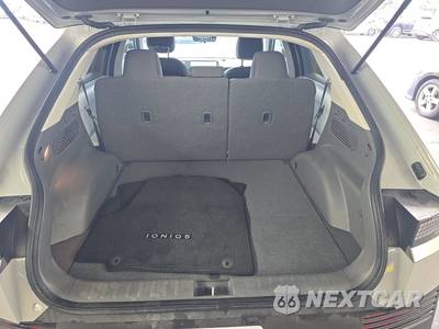 2024 Hyundai IONIQ 5 SE - zdjęcie 16 z 24 - miniatura