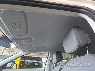 2025 Hyundai IONIQ 5 SEL - zdjęcie 17 z 24 - miniatura