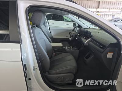 2025 Hyundai IONIQ 5 SEL - zdjęcie 8 z 24 - miniatura