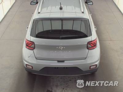 2023 Hyundai Venue SEL - zdjęcie 5 z 59 - miniatura