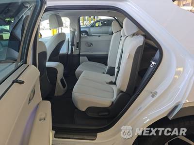 2024 Hyundai IONIQ 5 Limited - zdjęcie 13 z 23 - miniatura