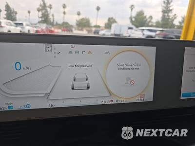 2023 Hyundai IONIQ 5 SE - zdjęcie 12 z 26 - miniatura