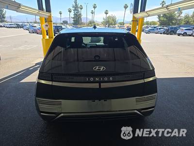 2024 Hyundai IONIQ 5 Limited - zdjęcie 5 z 35 - miniatura
