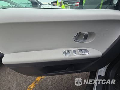 2024 Hyundai IONIQ 5 SEL - zdjęcie 9 z 25 - miniatura