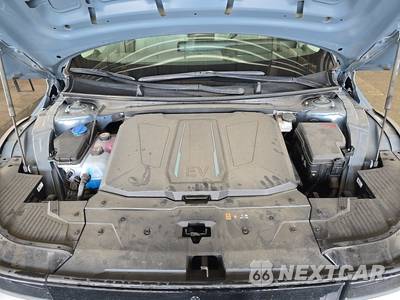 2024 Hyundai IONIQ 5 Limited - zdjęcie 15 z 28 - miniatura