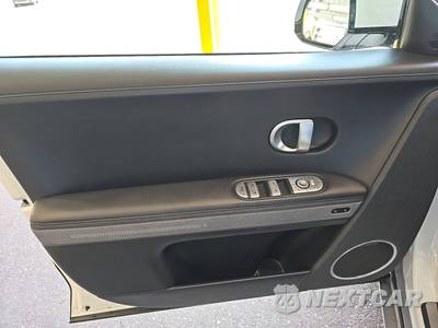 2024 Hyundai IONIQ 5 Limited - zdjęcie 9 z 18 - miniatura