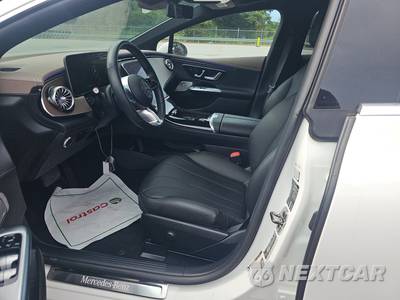 2023 Mercedes-Benz EQE 350 4MATIC Sedan - zdjęcie 7 z 19 - miniatura