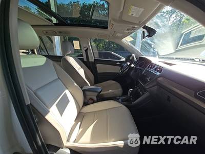 2018 Volkswagen Tiguan SE - zdjęcie 8 z 28 - miniatura