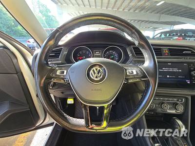 2018 Volkswagen Tiguan SE - zdjęcie 10 z 28 - miniatura