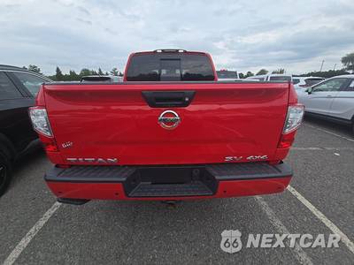 2020 Nissan TITAN SV Crew Cab Short Bed - zdjęcie 5 z 28 - miniatura