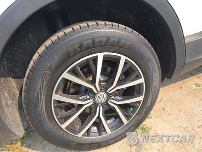 2021 Volkswagen Tiguan SE - zdjęcie 10 z 22 - miniatura