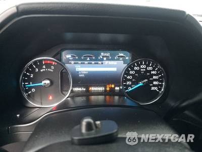 2019 Ford Super Duty F-350 Platinum Crew Cab Medium Bed - zdjęcie 18 z 53 - miniatura