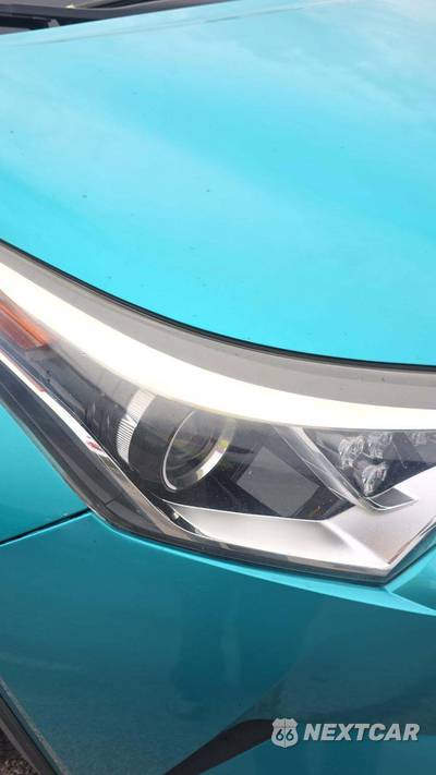 2018 Toyota C-HR XLE Premium - zdjęcie 23 z 32 - miniatura